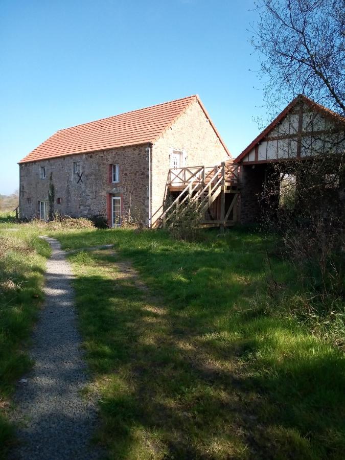 Le Chevalier Des Marettes Bed and Breakfast Airel Exteriör bild